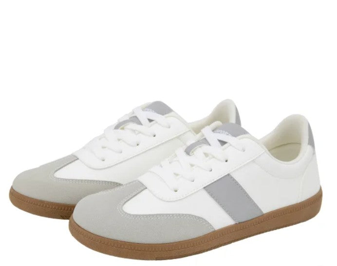 JSport Women's Size 7, Lace-up Sneakers Shoes, White/Grey, New (NO BOX)