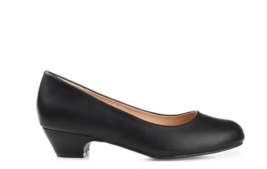 Journee Collection Saar Women's Size 7 Wide, Low Block Heel Pumps, Black