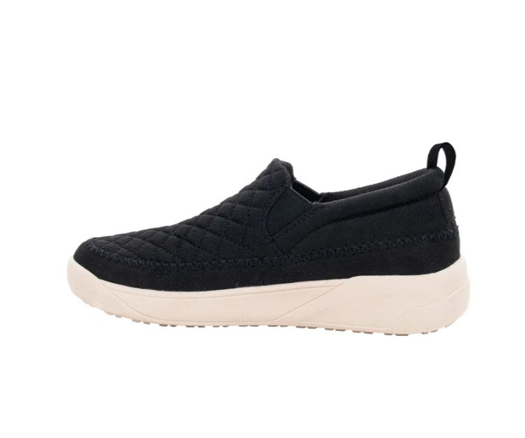Staheekum Women's Size 10, Quilted Slip-On Casual Shoes, Black