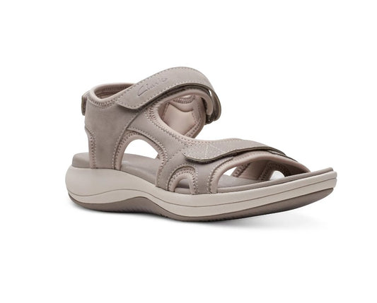 Clarks Women's Size 7.5, Cloudsteppers Mira Bay Strappy Sport Sandals, Stone