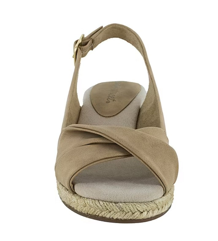 Easy Street Women's Size 6.5, Maureen Espadrille Wedge Sandals, Beige, Grade A