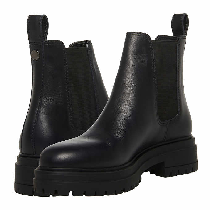 Steve Madden Handout Chelsea Boot Ladies Size 11, Black Leather, Customer Return