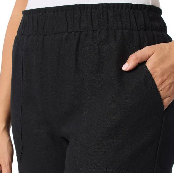 Briggs Women's Size Small (4-6) Linen Blend Shorts, Black