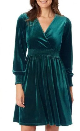 Briggs Ladies' Size Small (4-6) Long Sleeve Velvet Dress, Green