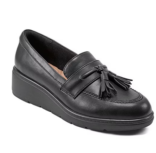 Easy Spirit Tracen3 Womens Size 8.5, Moc Closed Toe Loafers, Black