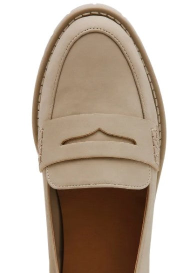 DV by Dolce Vita Ladies' Size 8.5 Lug Loafer Shoes, Tan, Customer Return