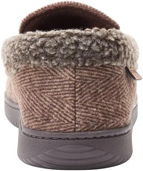 Dearfoams Mens' Size Medium (9-10), Indoor/Outdoor Memory Foam Slippers, Coffee