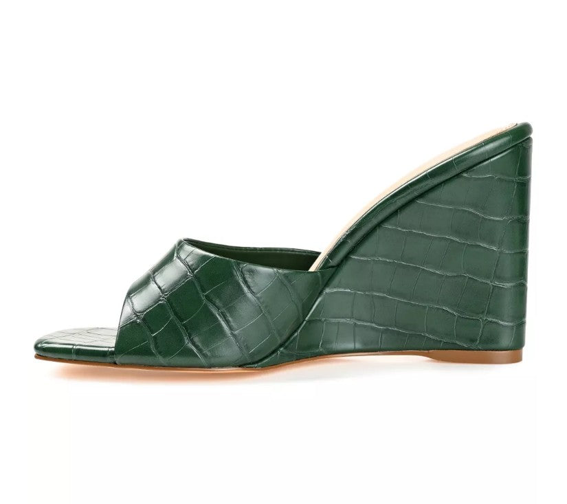 Journee Collection Women Size 6, Vivvy Wedge Heel Sandals, Green Faux Croc