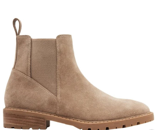 Steve Madden Ladies' Size 6 Short Ankle Boots, Tan, New in Box