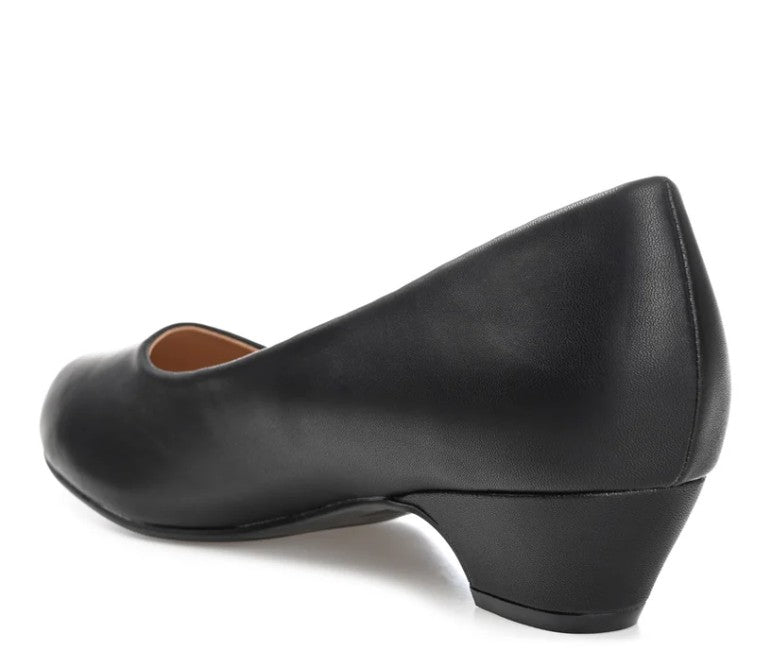 Journee Collection Saar Women's Size 7 Wide, Low Block Heel Pumps, Black