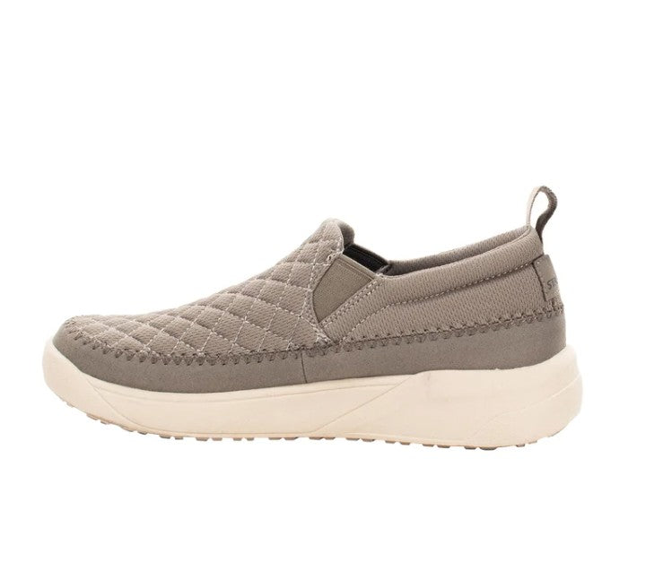 Staheekum Women's Size 8, Quilted Slip-On Casual Shoes, Taupe, Grade A