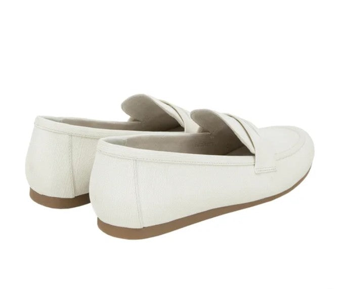 Kensie Women's Size 6, Yelena Canvas Loafers Shoes, Cream, New (NO BOX)