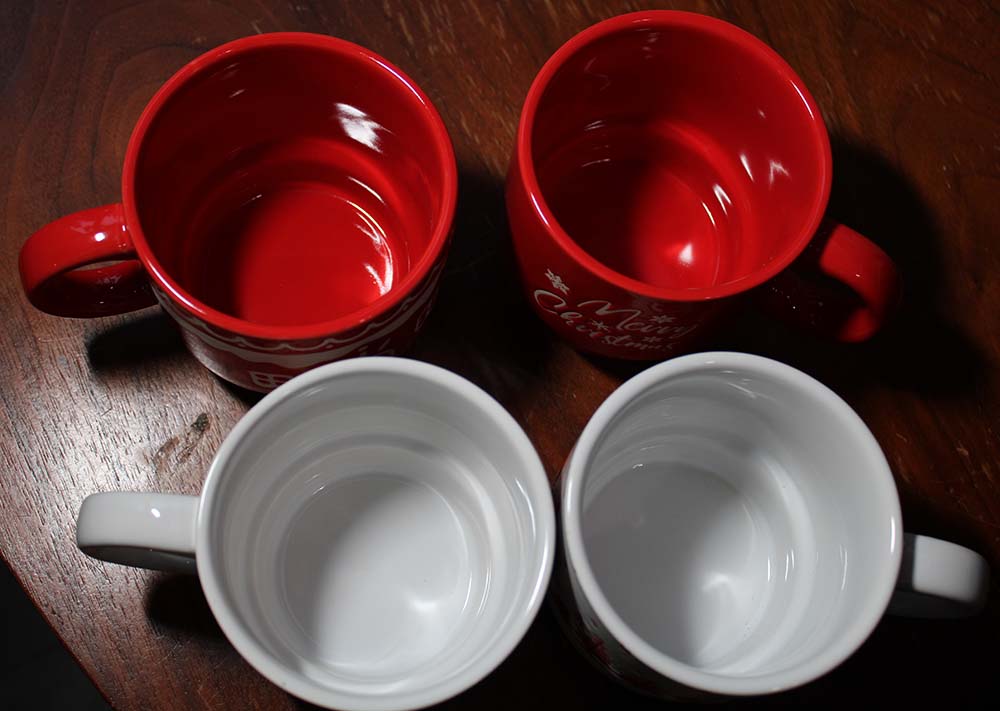 Signature Housewares Holiday Stoneware Mugs 13.5 oz. with Wire Tower, Set of 4