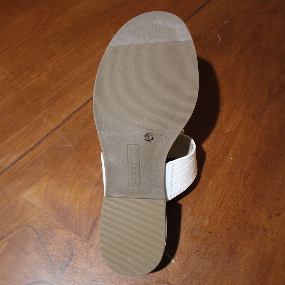 Liz Claiborne Women's Size 7 M, April Low Split Toe Sandals, White