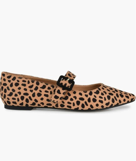 Journee Collection Women's Size 11, Karissa Pointy Mary Jane Flats, Animal