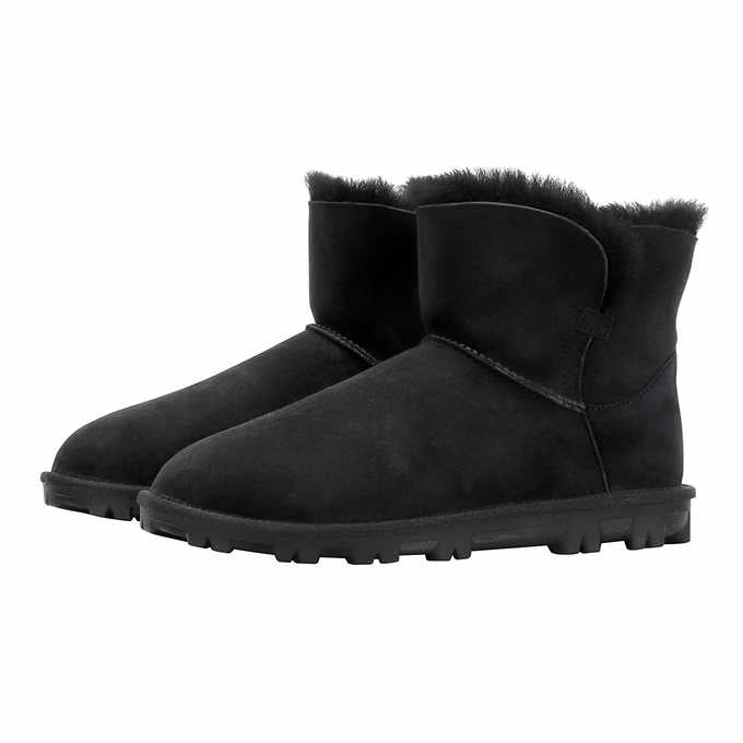 Kirkland Signature Womens Size 7, Short Shearling Boot, Black New in Box