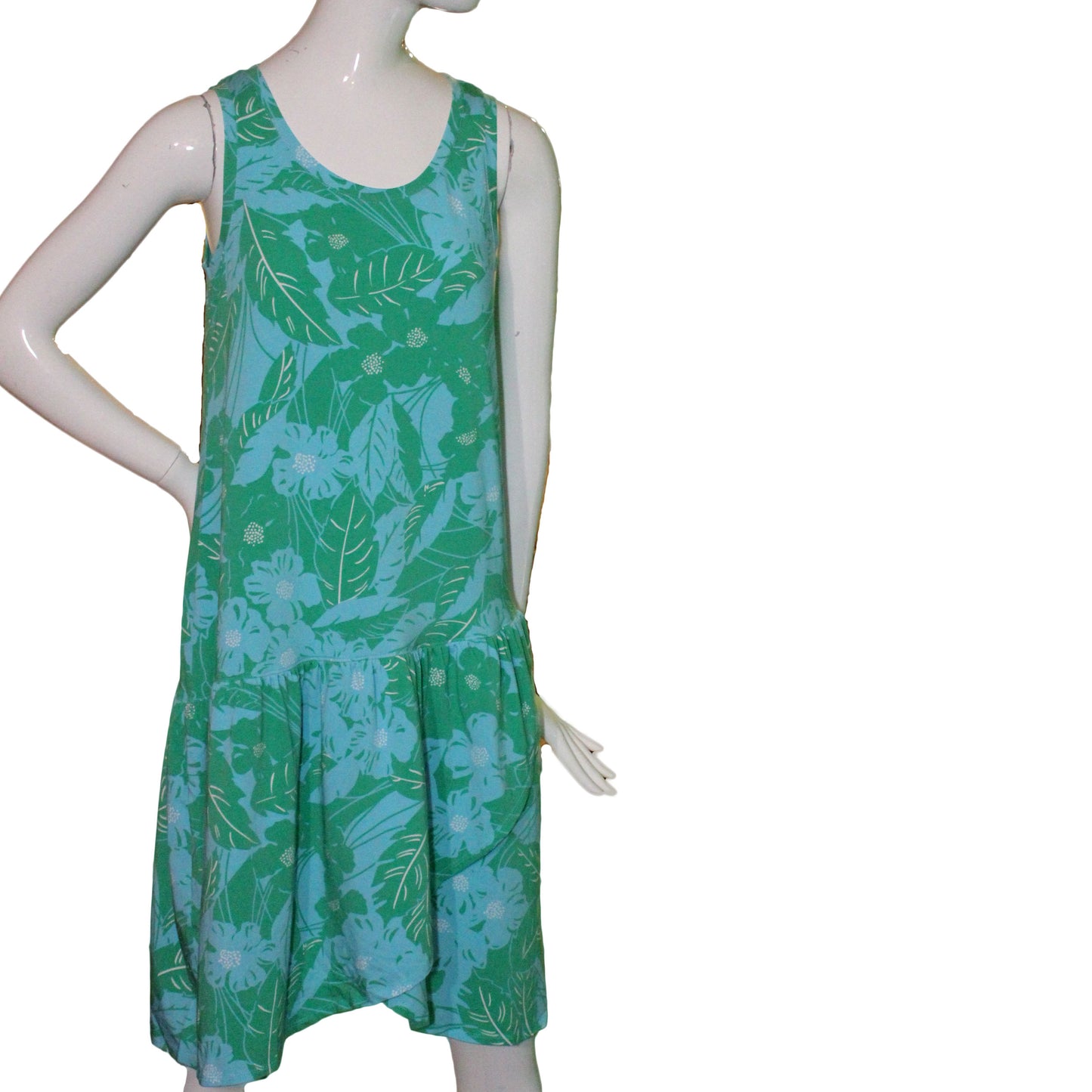 Lands End Size Small (6-8) Petite Sleeveless Knit Flounce Dress, Leaf Pattern